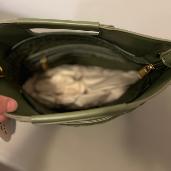 Woven Top Handle Bag - Green - NWT - Picture 4 of 4